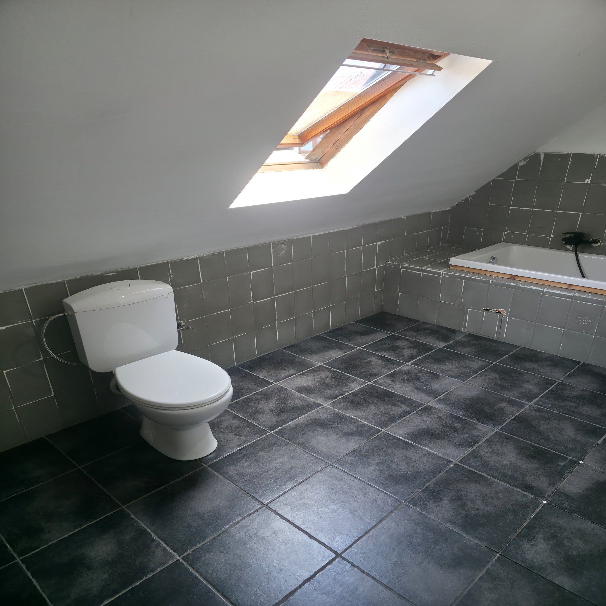 Bathroom with tiles, kit for 13 m2 - Marmorino